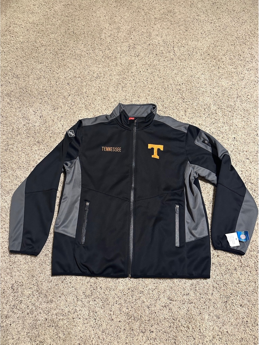 Franchise Club Tennessee Volunteers Black and Gray Track Jacket Large